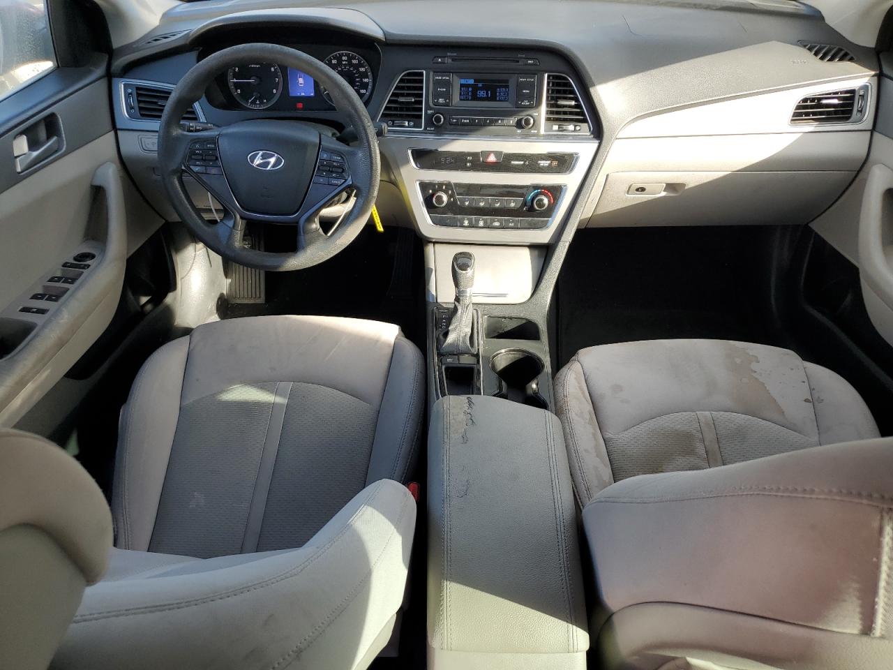 2015 Hyundai Sonata - Image 8
