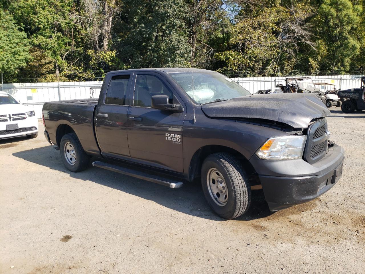 2019 RAM 1500 - Image 4