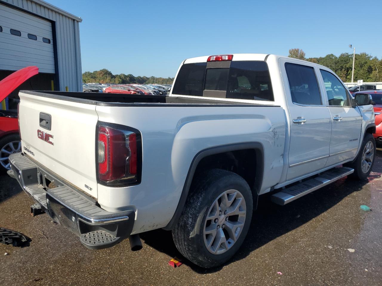 2017 GMC Sierra - Image 3