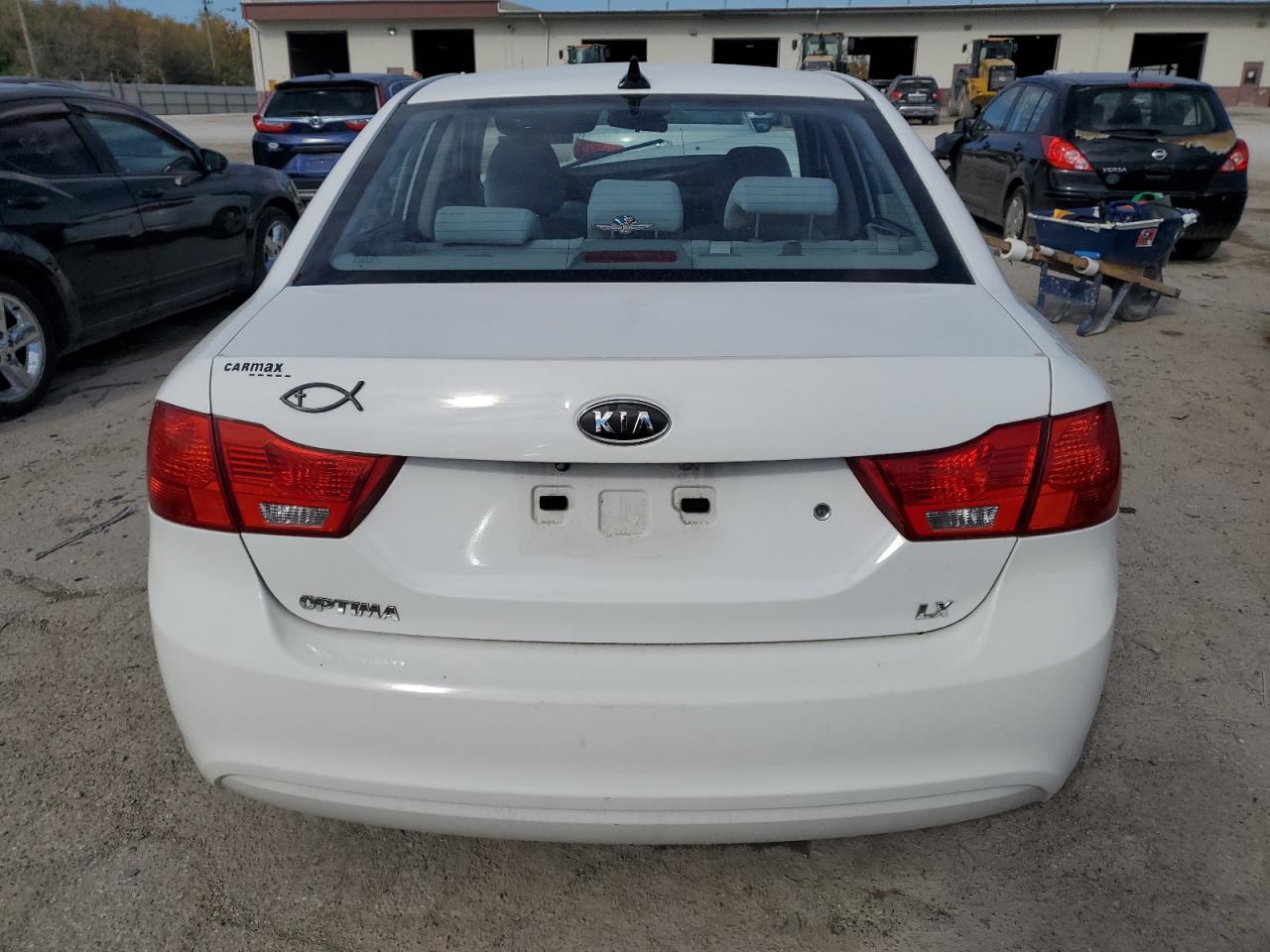 2009 Kia Optima Lx VIN: KNAGE228X95353390 Lot: 77459964