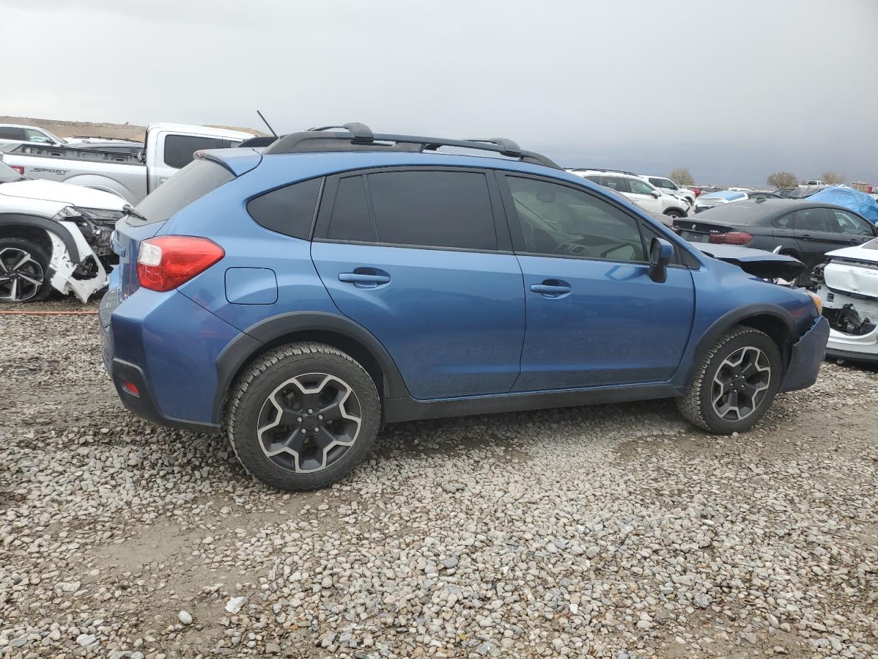 2015 Subaru XV - Image 3
