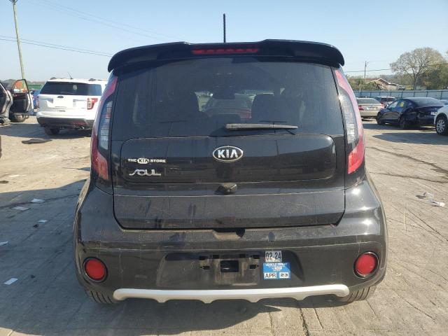  KIA SOUL 2017 Чорний