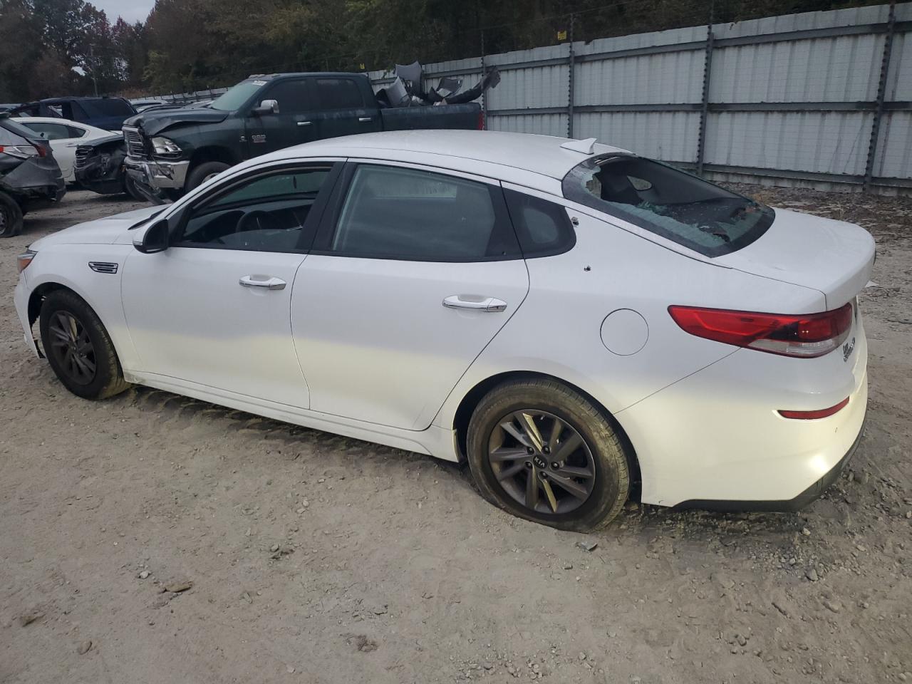 2020 Kia Optima - Image 2