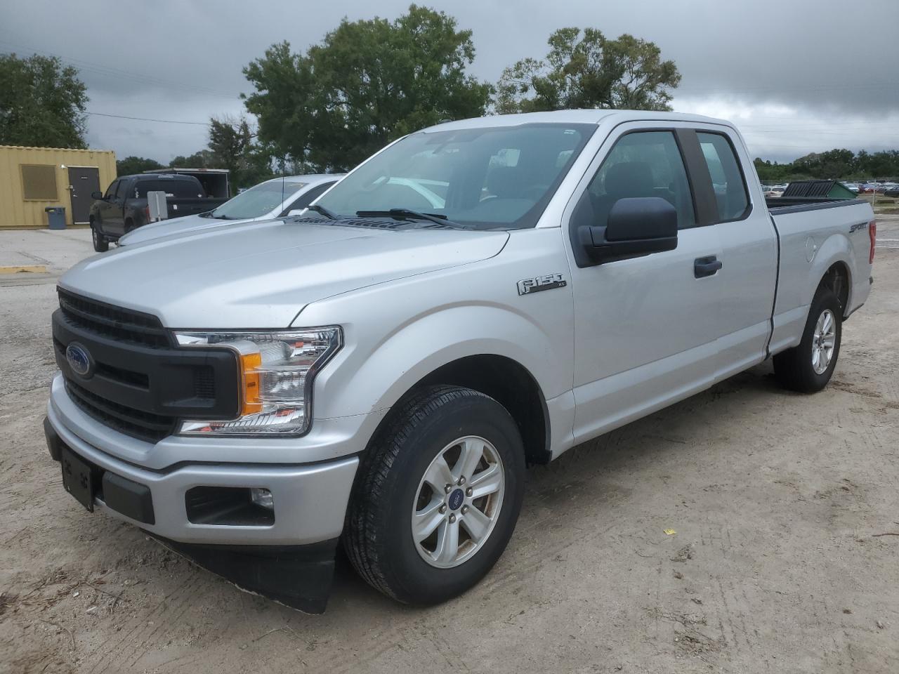 1FTEX1CP4KKD68687 2019 FORD F-150 - Image 1