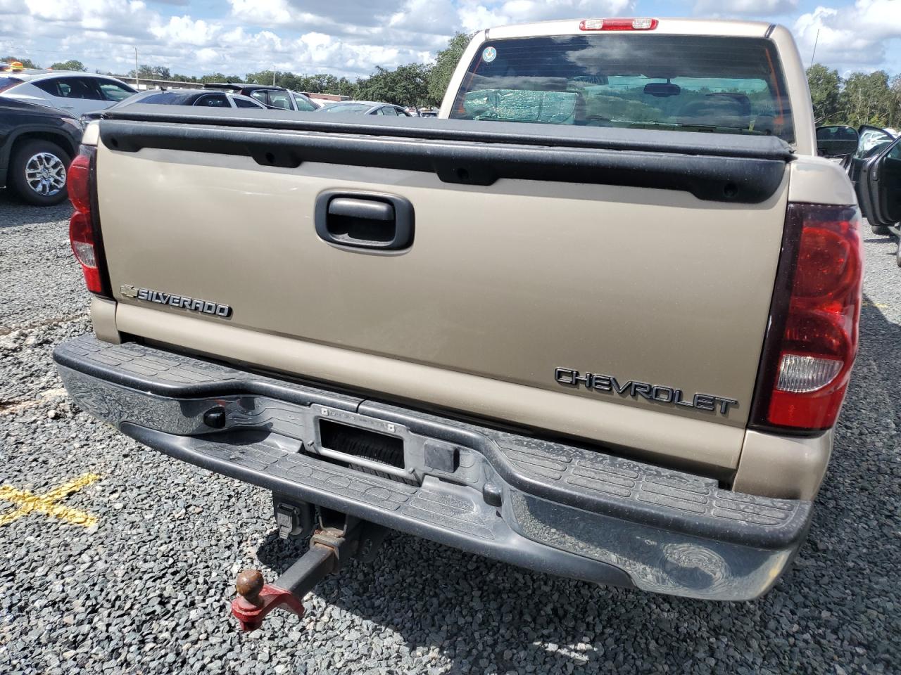 2005 Chevrolet Silverado C1500 VIN: 2GCEC19T251267071 Lot: 74557184