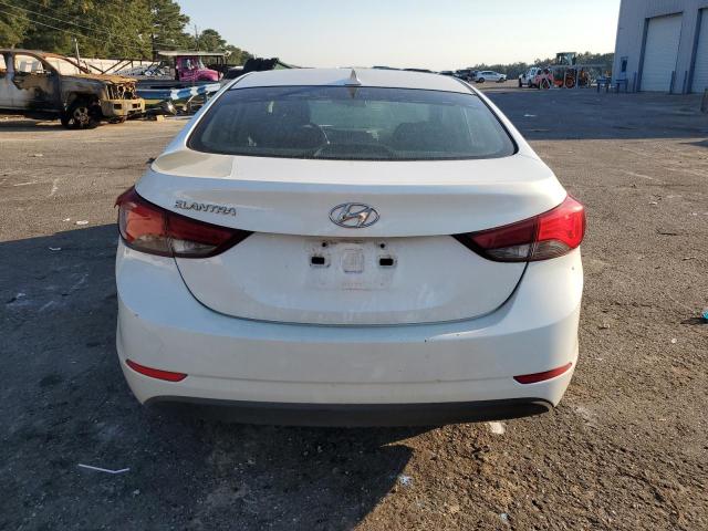  HYUNDAI ELANTRA 2015 Белый