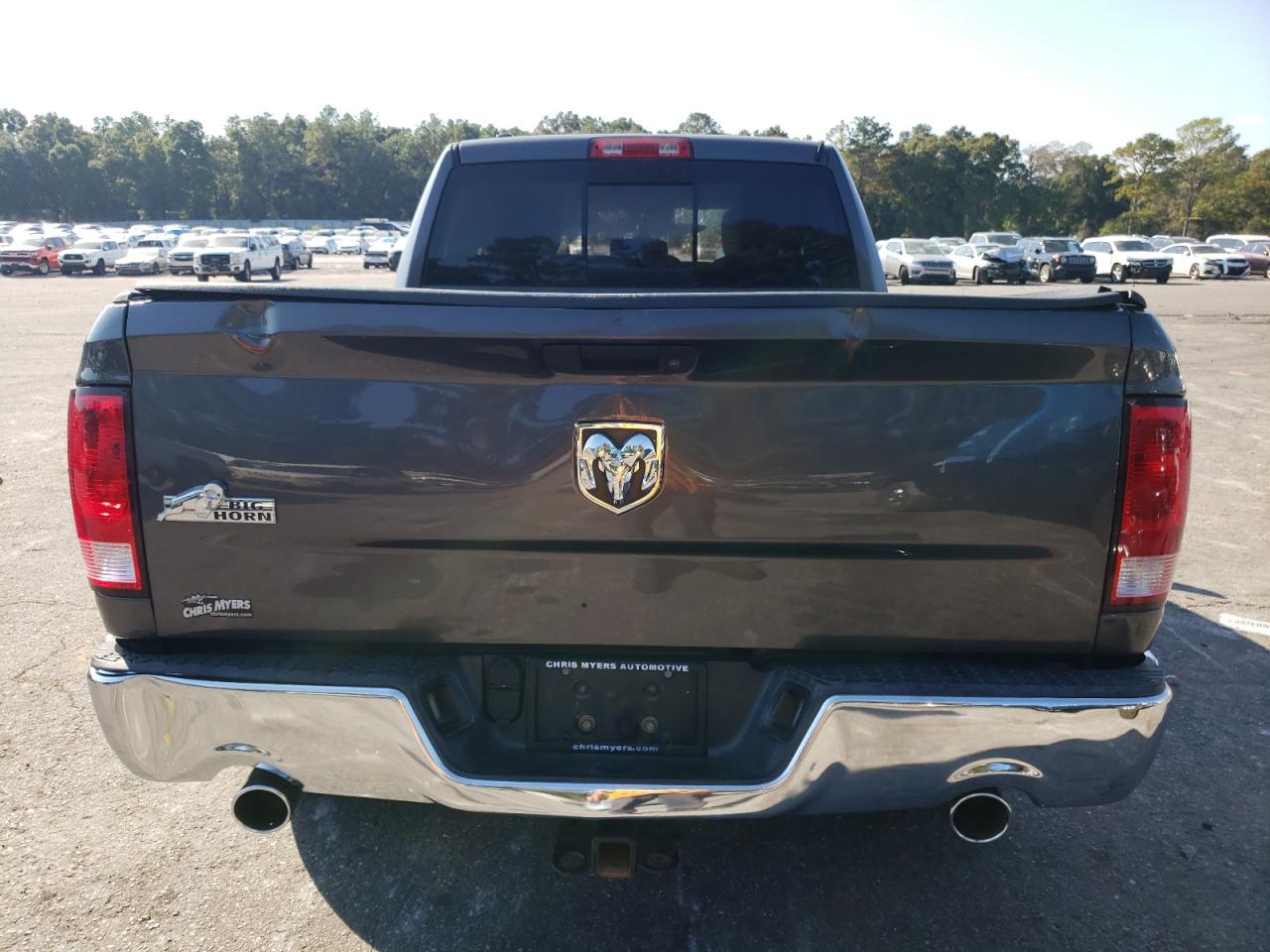 2016 RAM 1500 - Image 6
