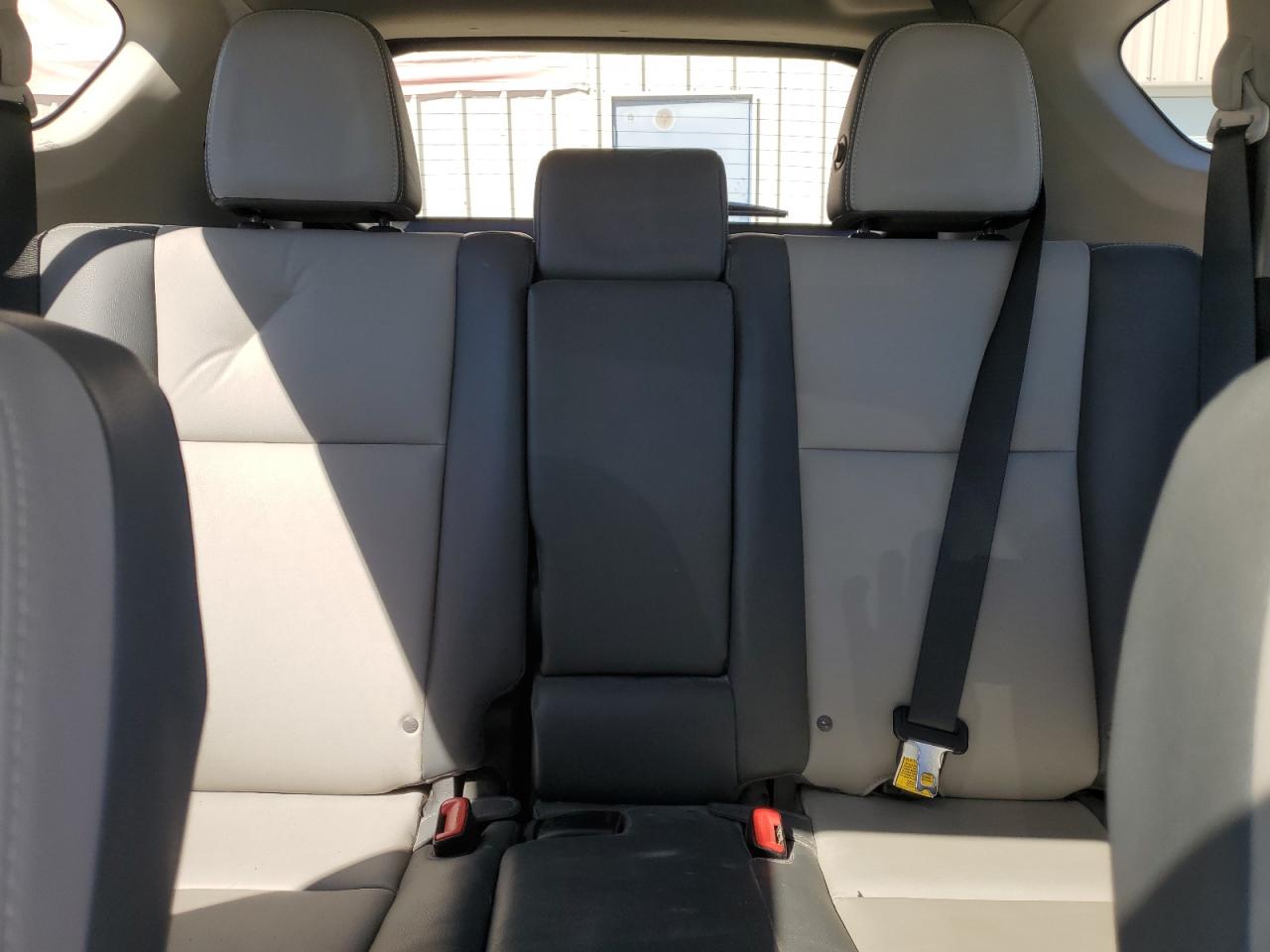 2013 Toyota RAV 4 - Image 10