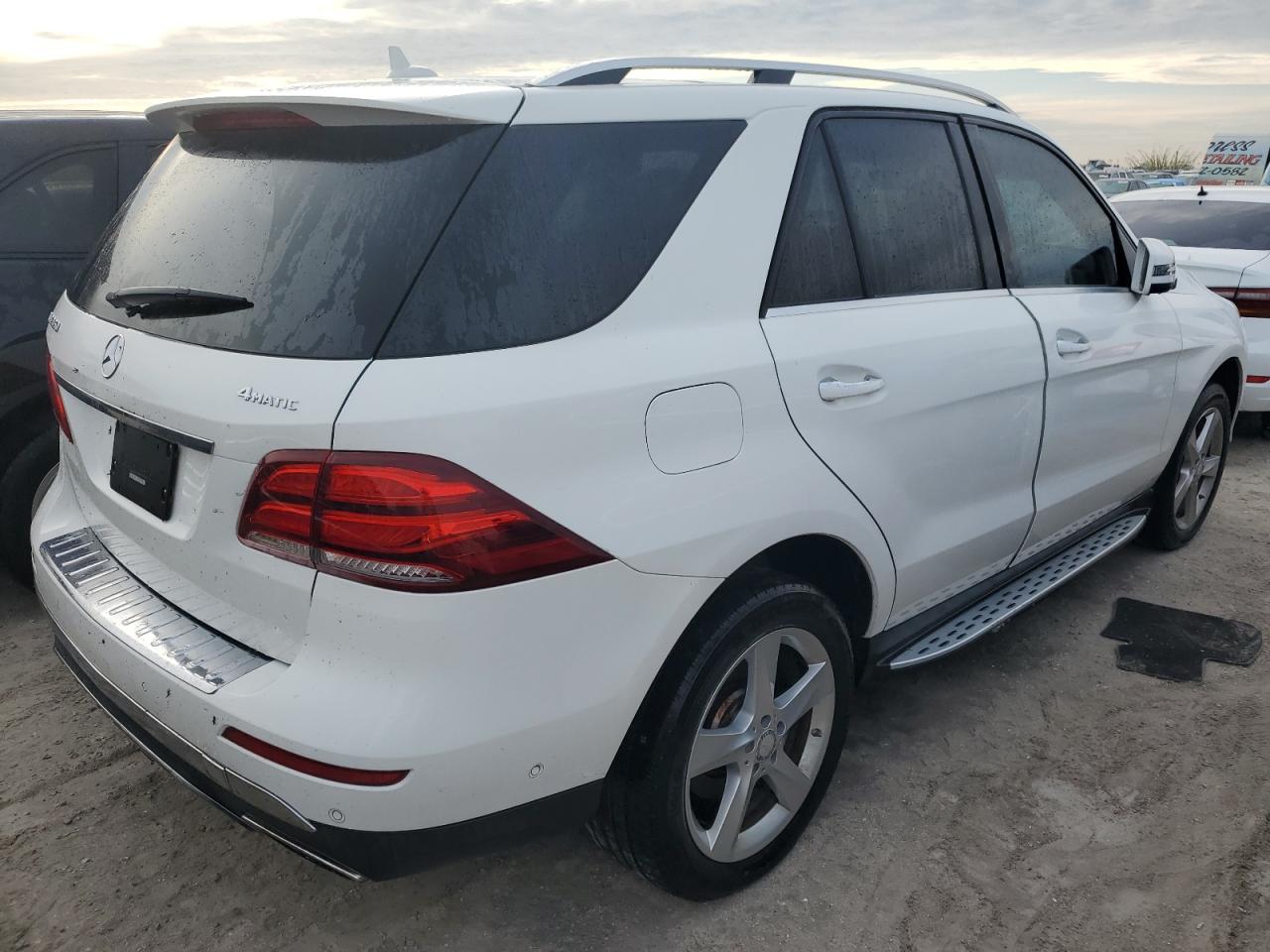 2017 Mercedes-Benz GLE - Image 3