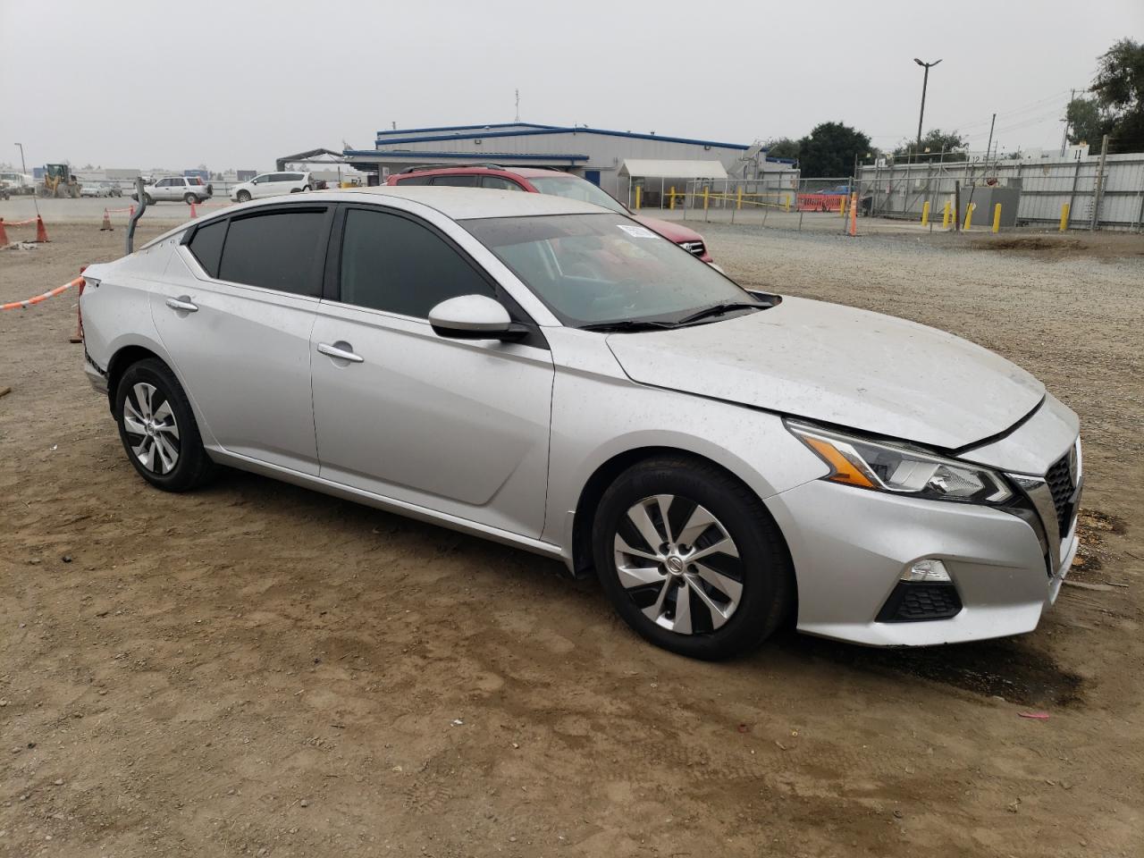 2020 Nissan Altima - Image 4