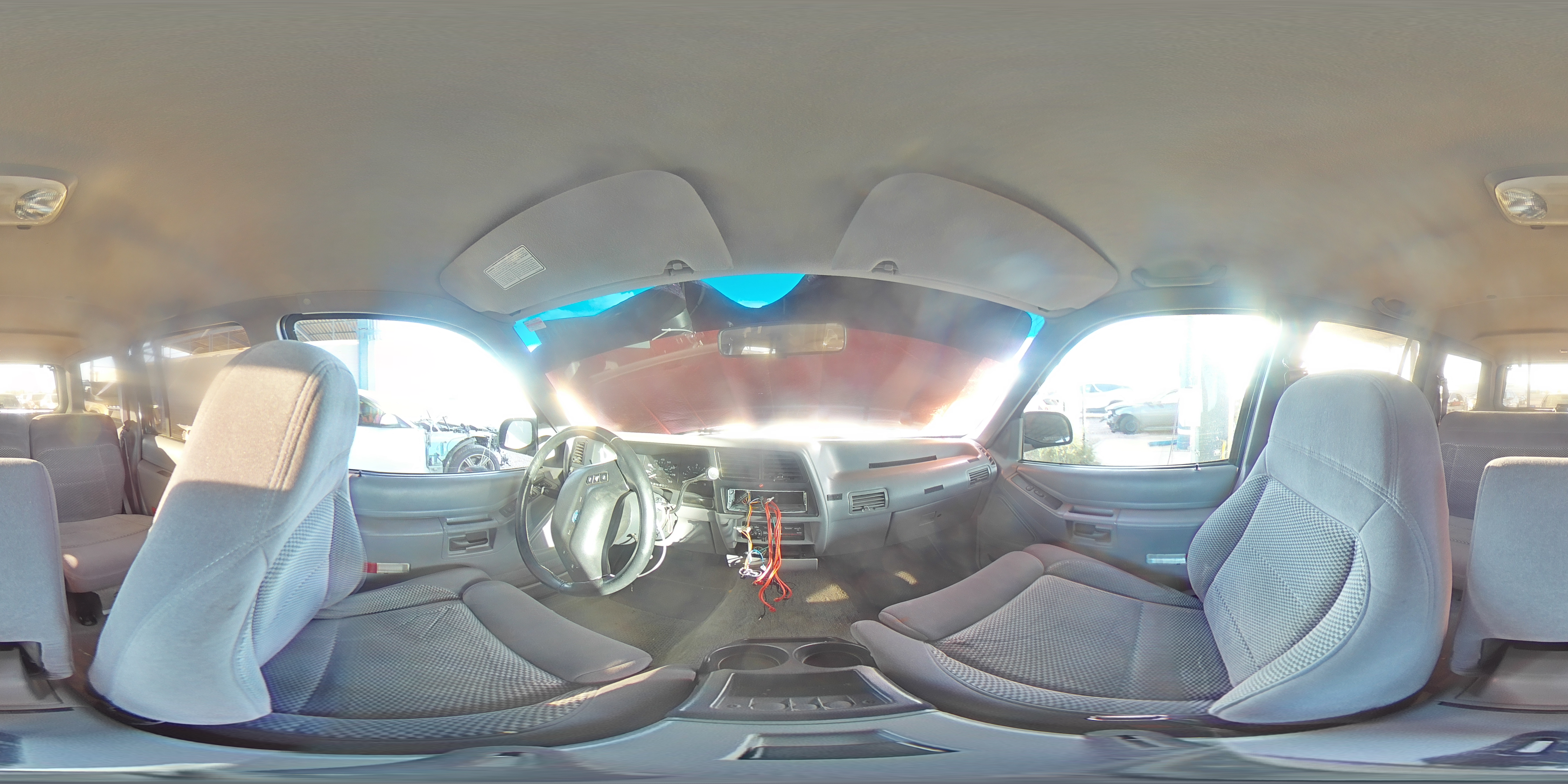 1994 Ford Explorer - Image 13