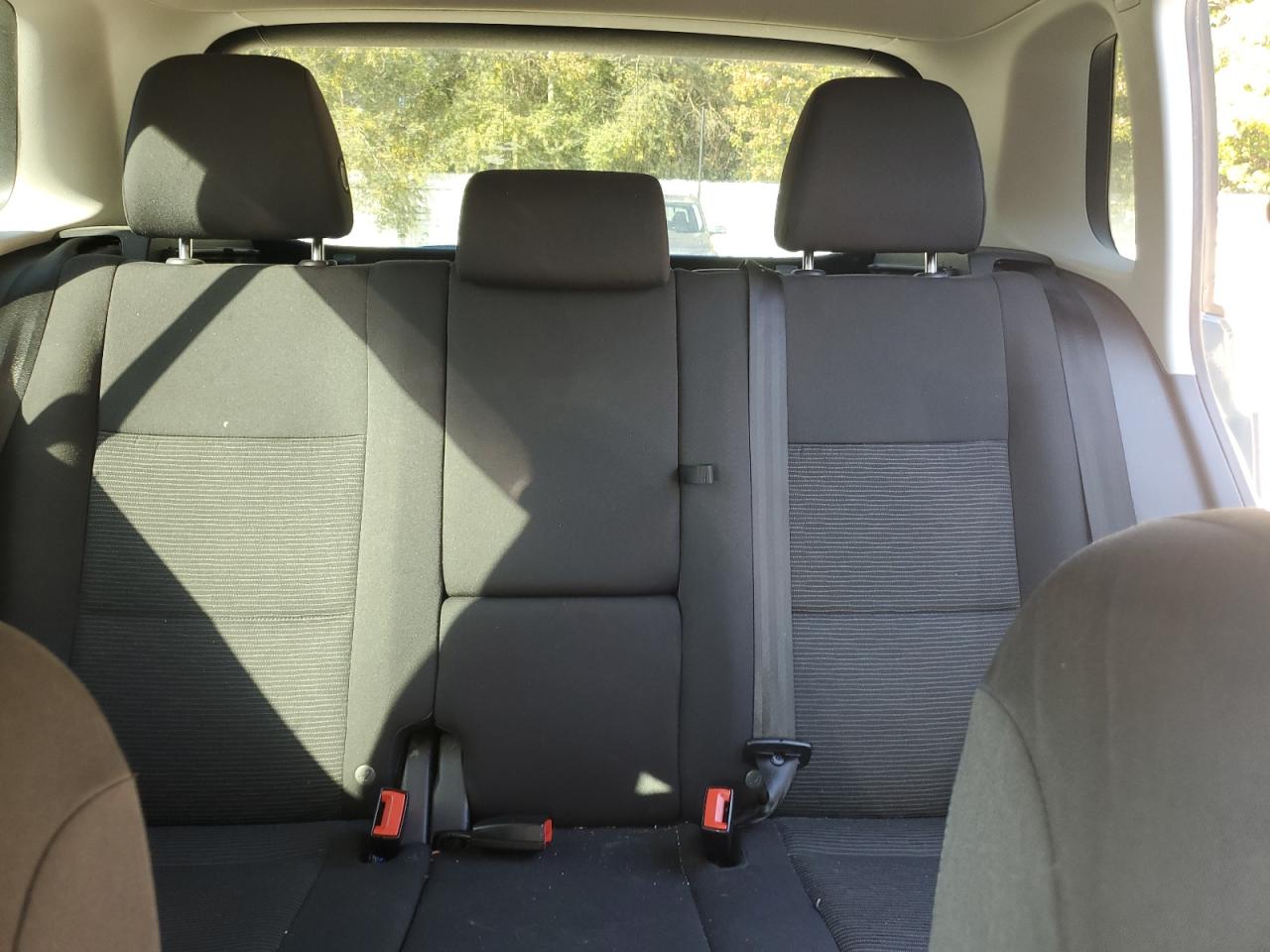 2018 Volkswagen Tiguan - Image 10
