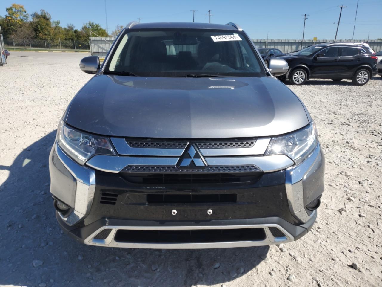 JA4AZ3A38KZ038864 2019 Mitsubishi Outlander Se