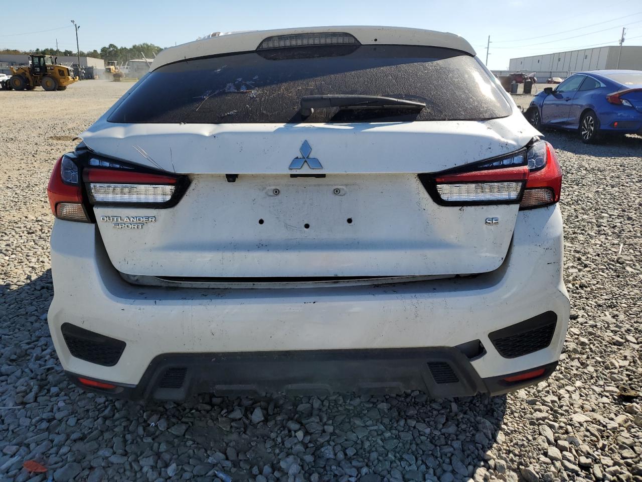 2021 Mitsubishi Outlander - Image 6