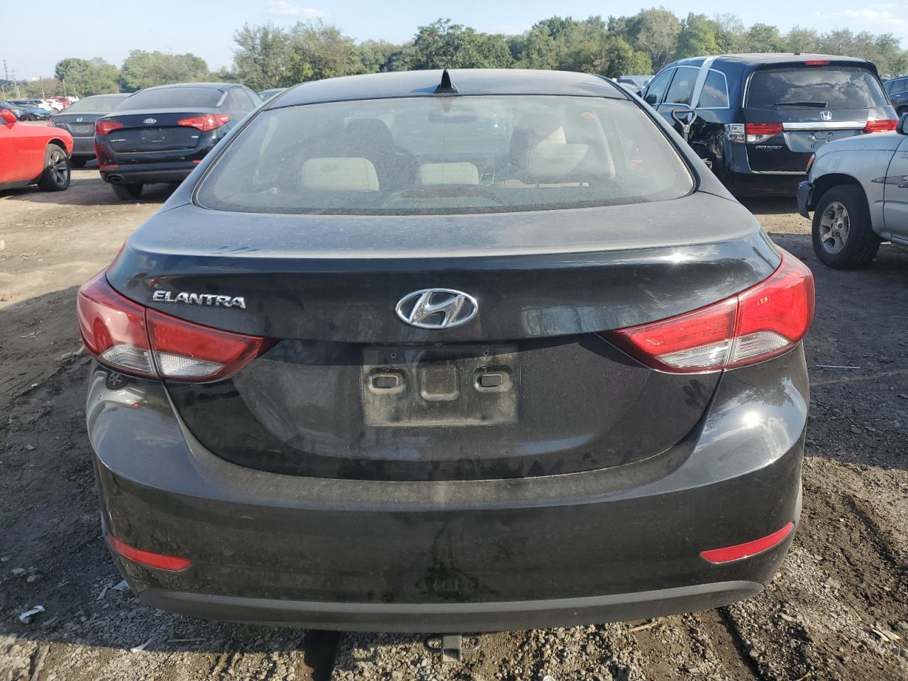 KMHDH4AE4FU225272 2015 Hyundai Elantra Se