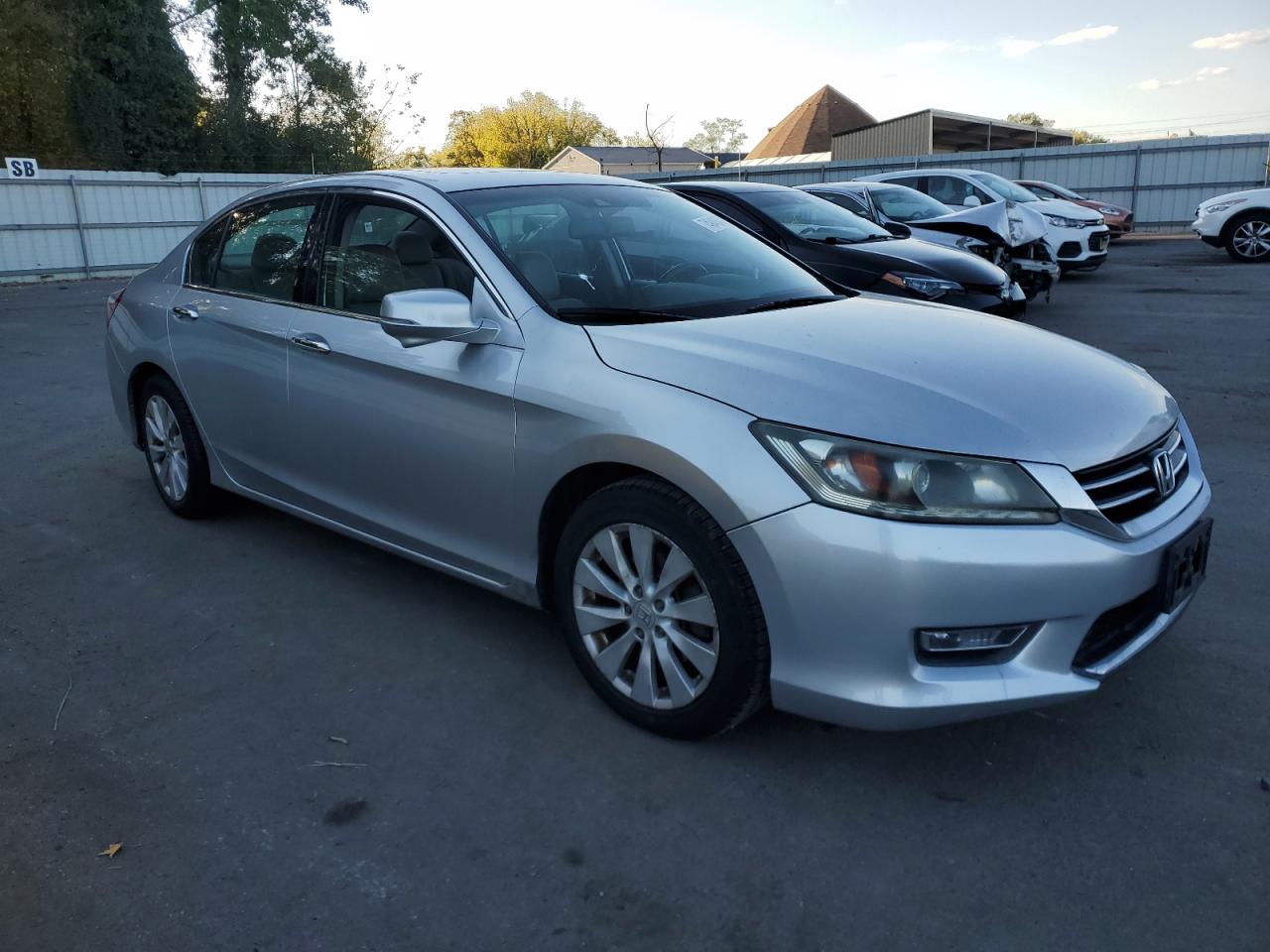 2013 Honda Accord - Image 4