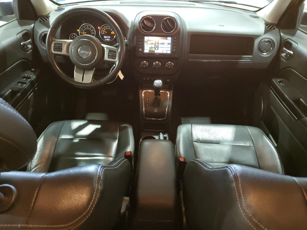 2015 Jeep Liberty (Patriot) - Image 8