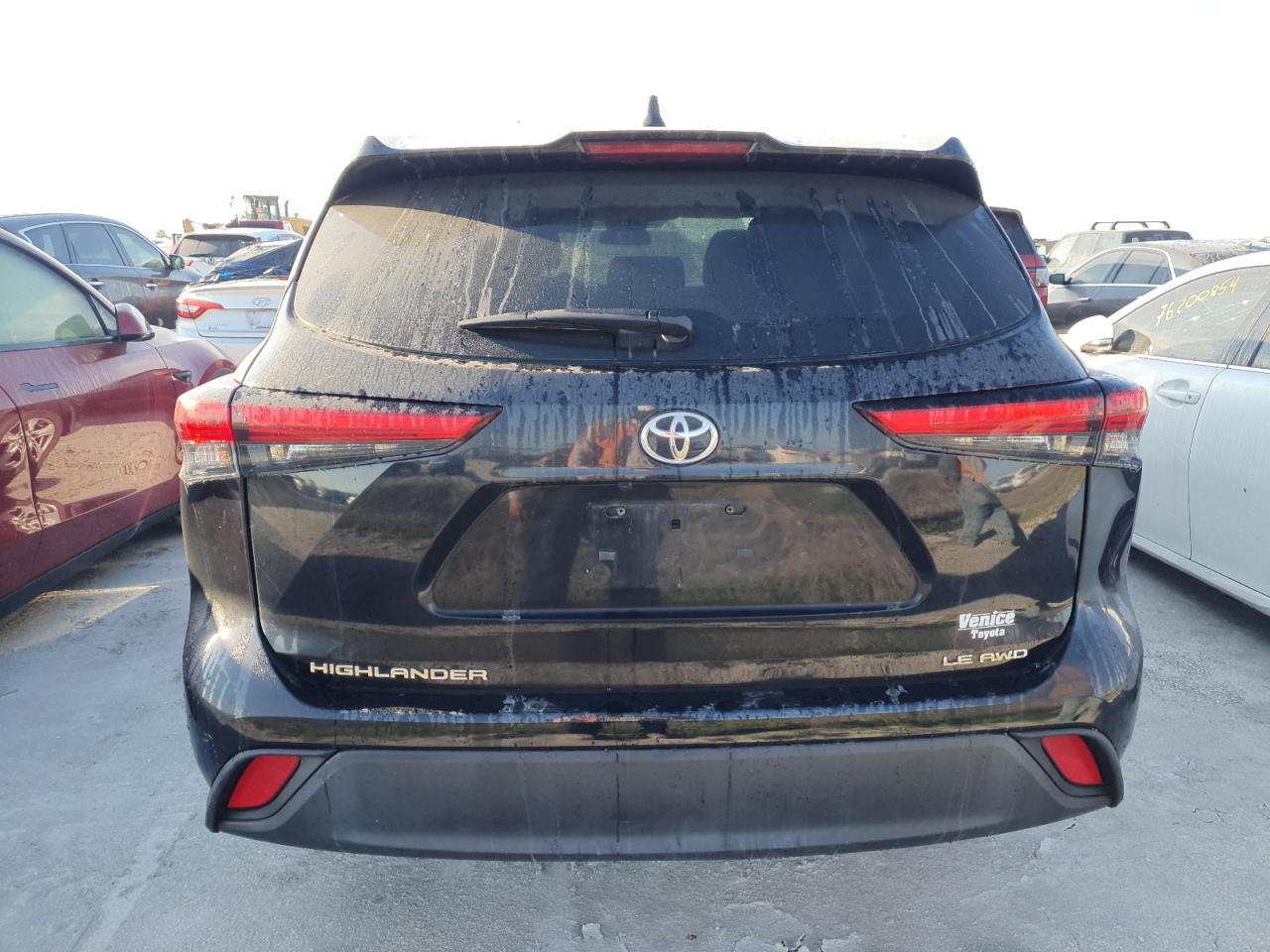 2022 Toyota Highlander L VIN: 5TDBZRBH0NS572552 Lot: 75089574