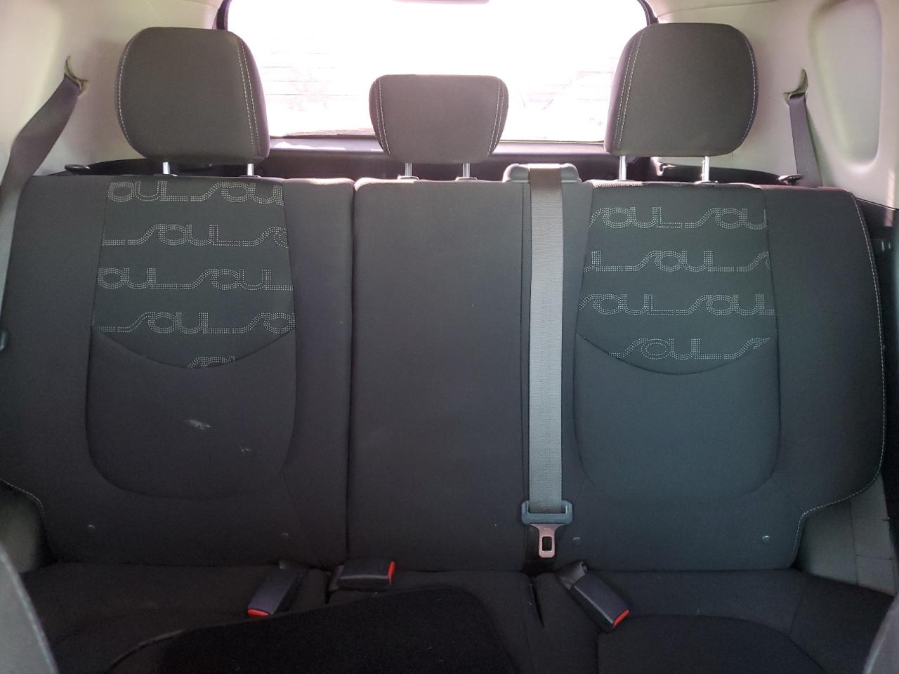 2012 Kia Soul + VIN: KNDJT2A67C7363465 Lot: 77403934