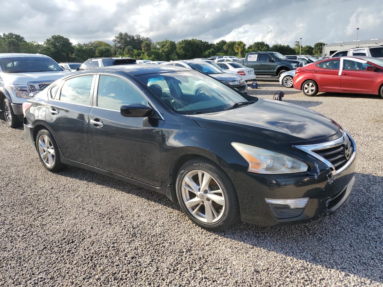2013 Nissan Altima - Image 4