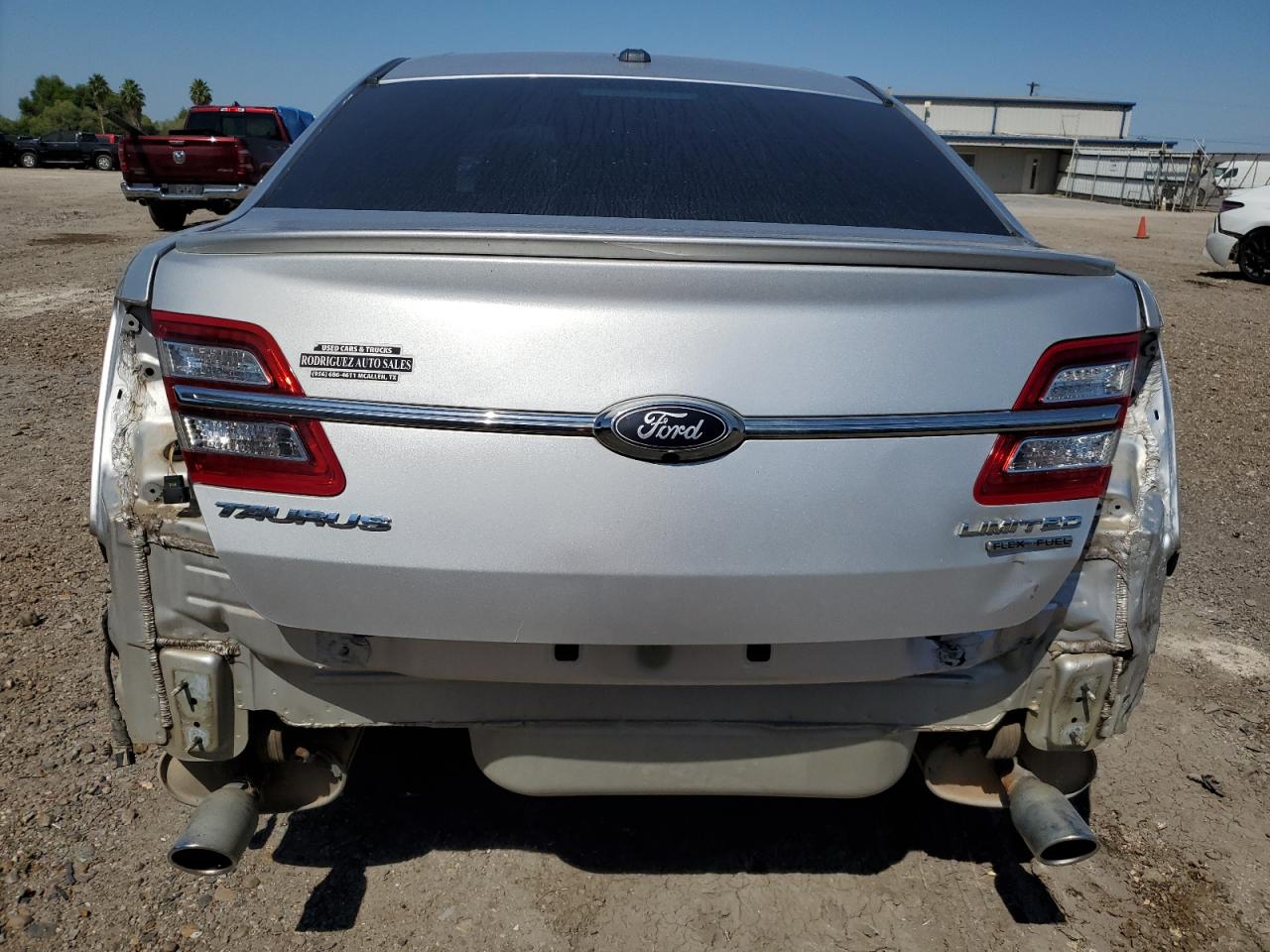 2018 Ford Taurus Limited VIN: 1FAHP2F81JG120413 Lot: 74762424