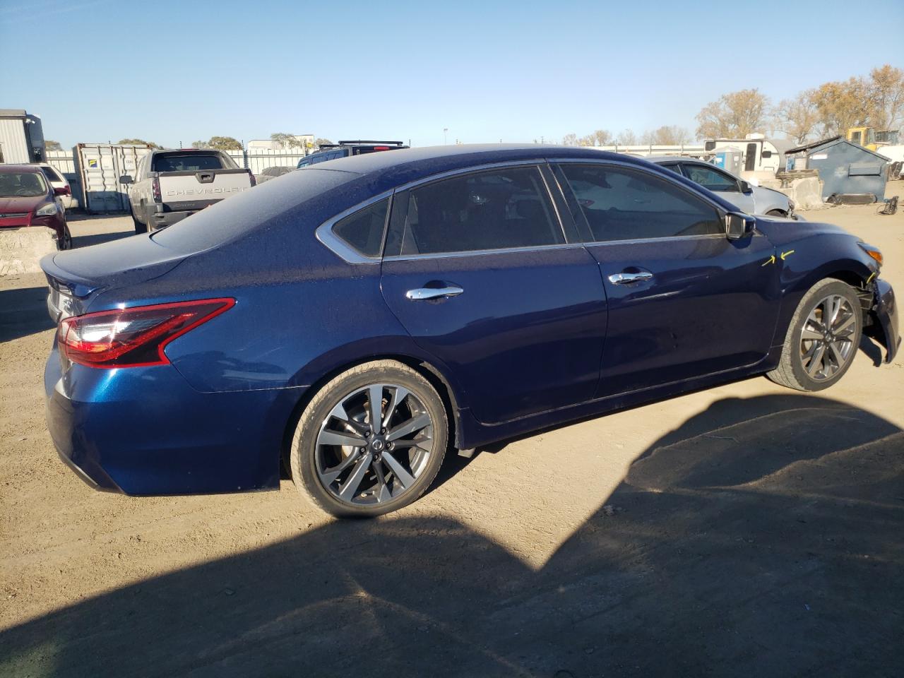 VIN 1N4AL3AP3HC121677 2017 NISSAN ALTIMA no.3