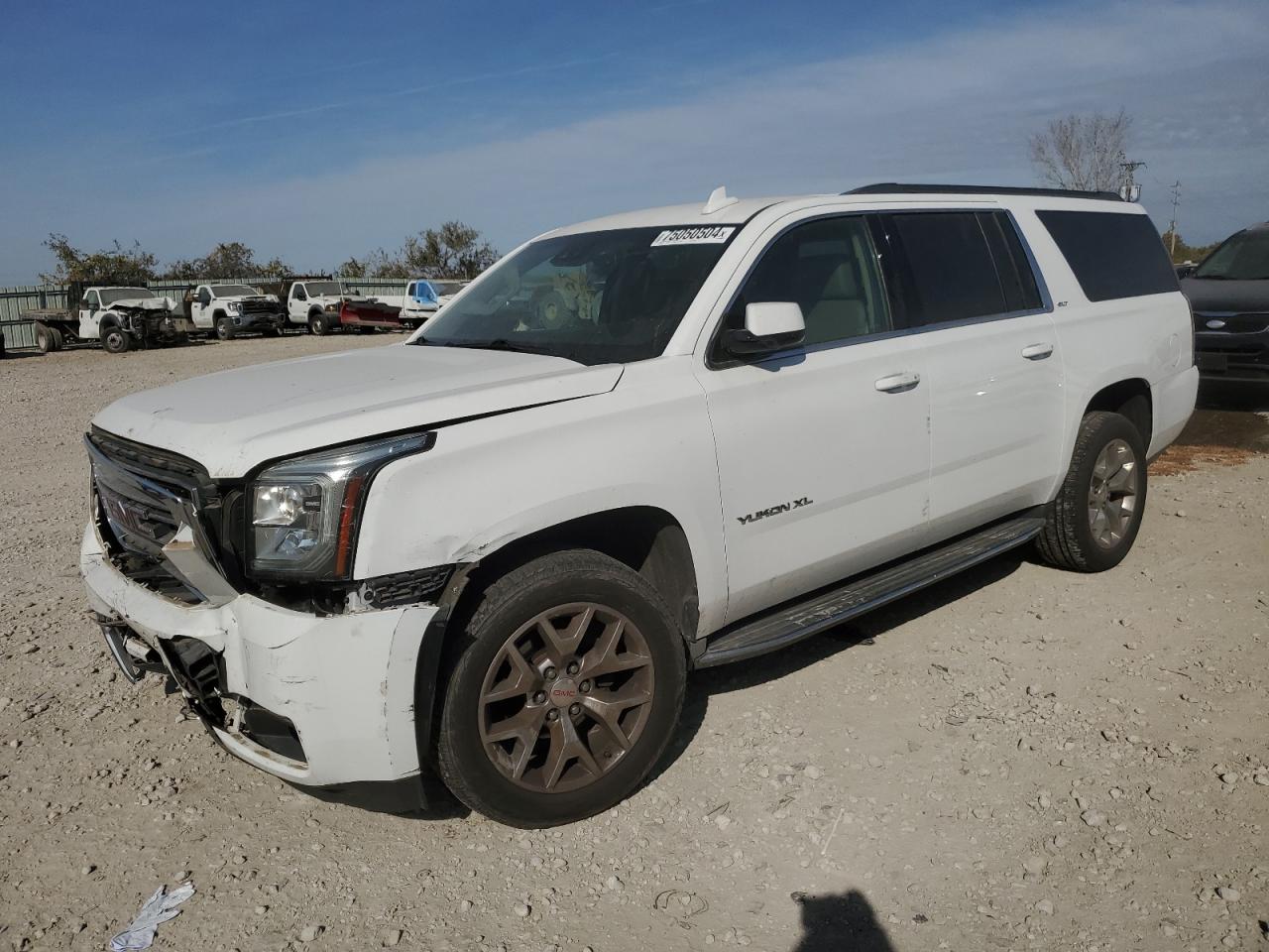 VIN 1GKS2GKC3GR109369 2016 GMC YUKON no.1