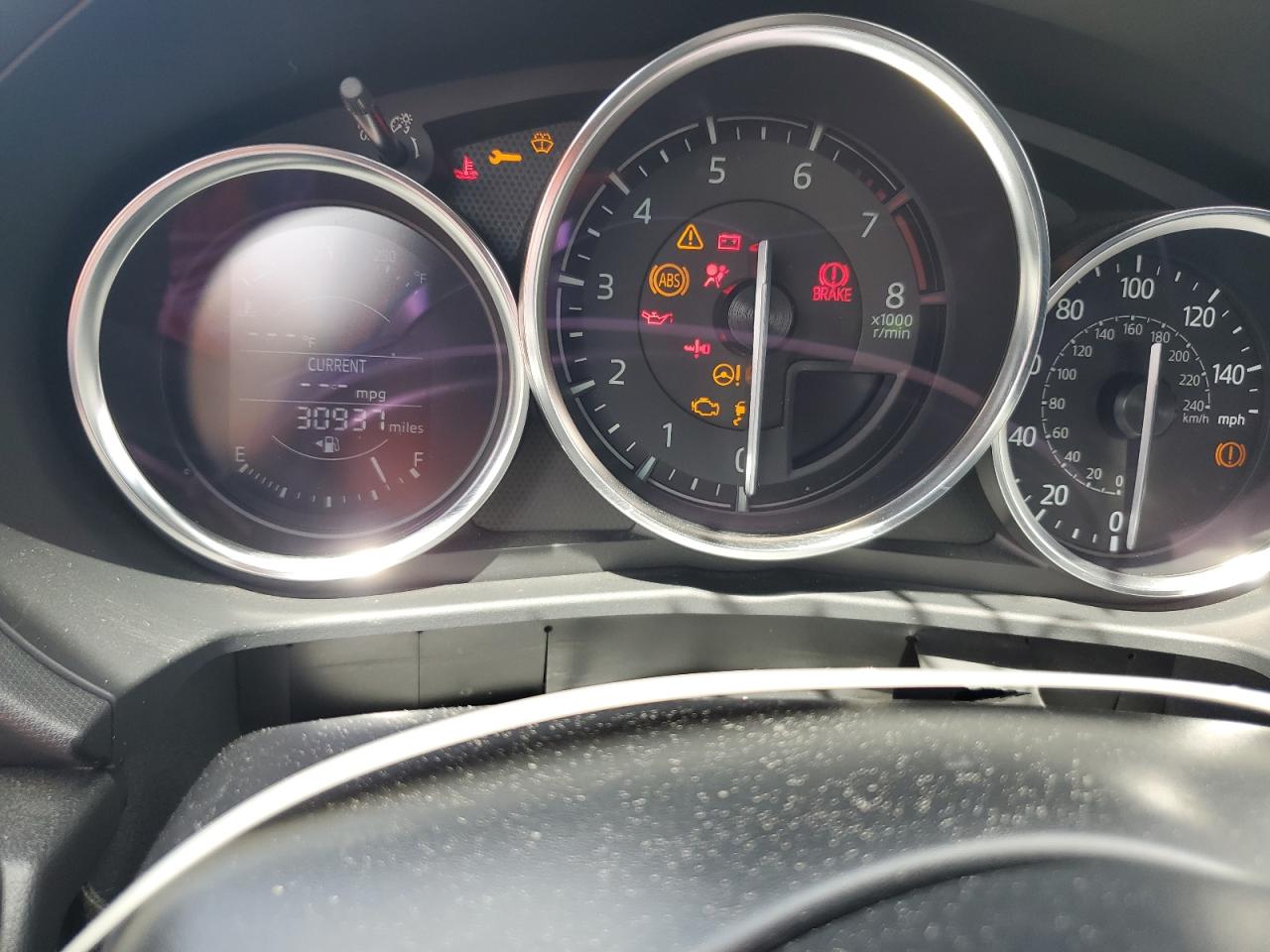 2016 Mazda MX-5 - Image 9