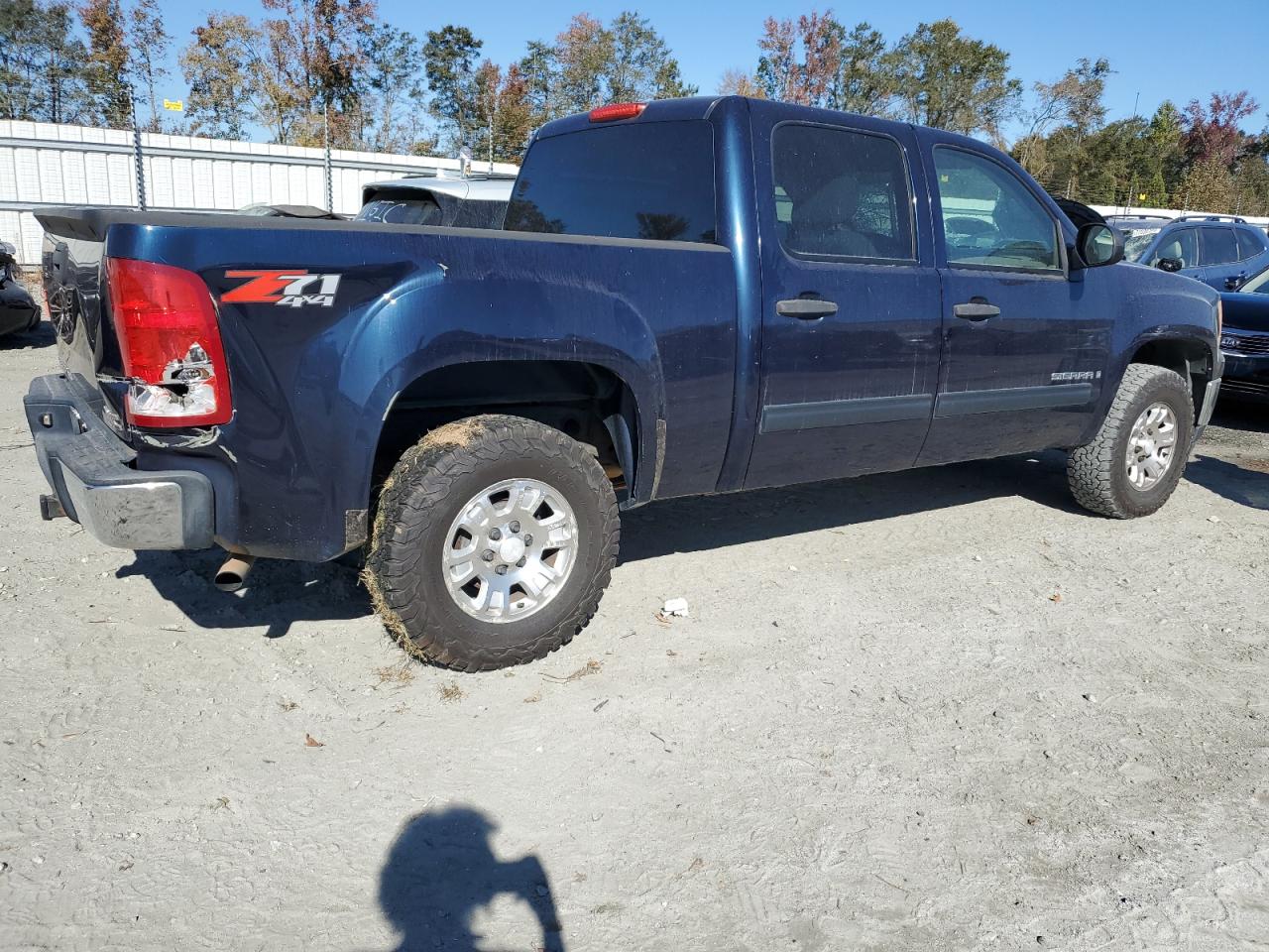 2007 GMC Sierra - Image 3