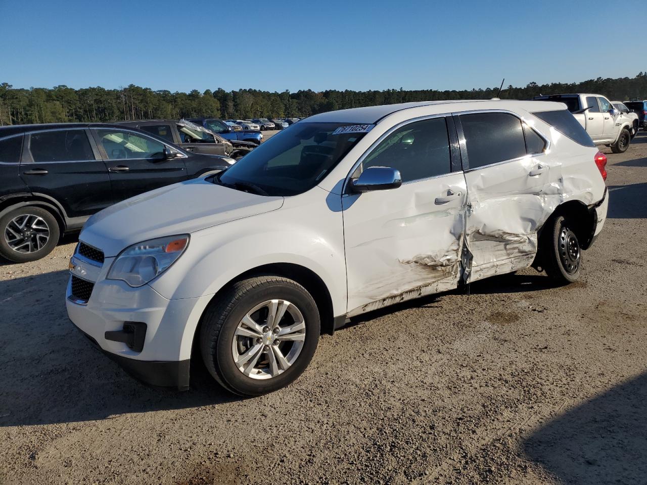 VIN 1GNALAEK0FZ129573 2015 CHEVROLET EQUINOX no.1