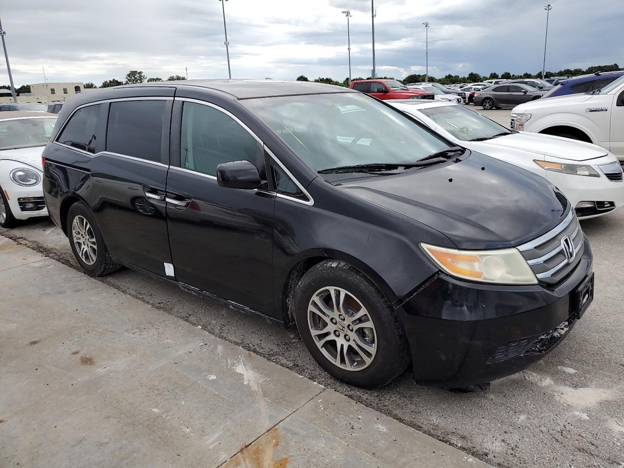 2011 Honda Odyssey - Image 4