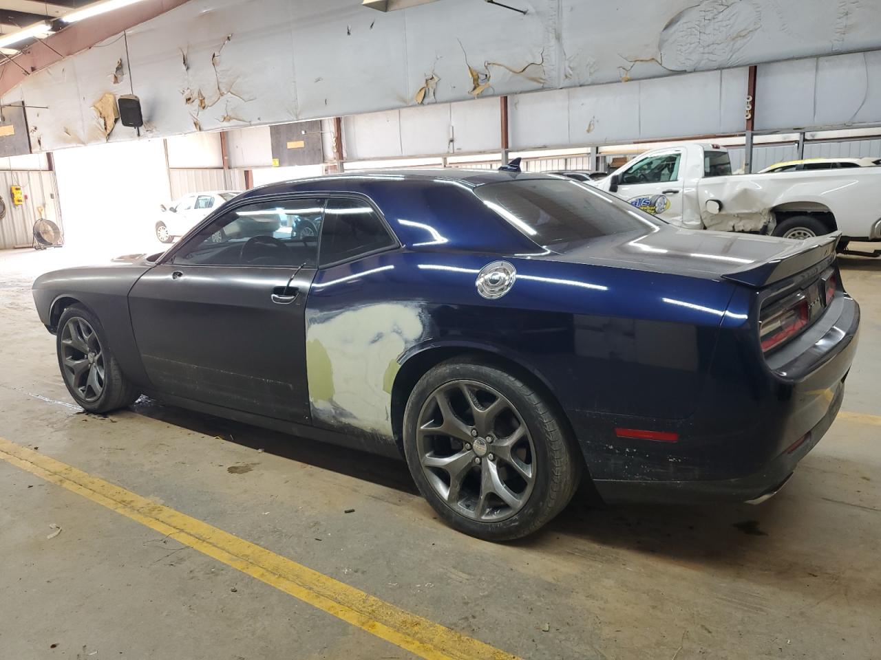 2015 Dodge Challenger - Image 2