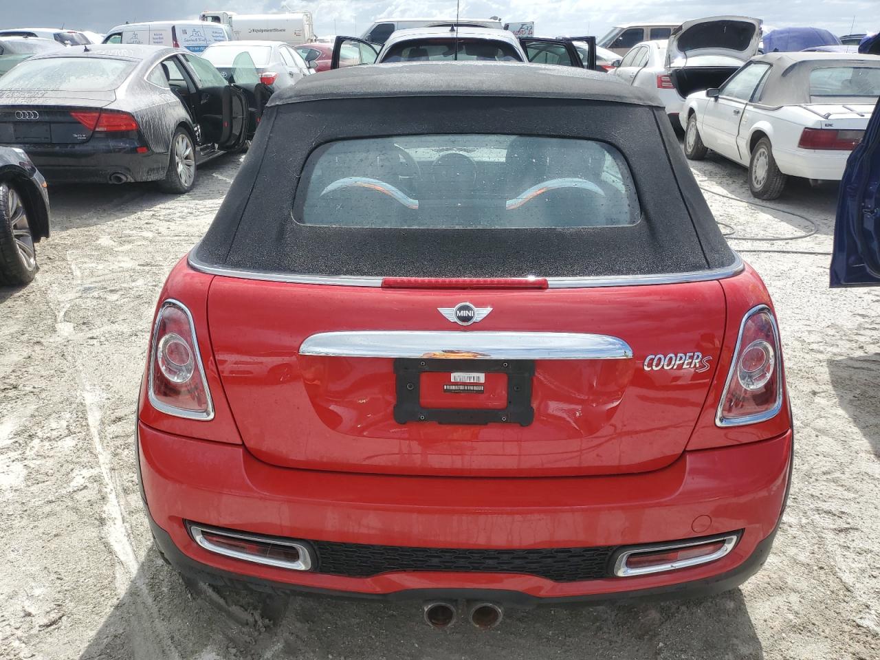 2011 MINI Cooper - Image 6