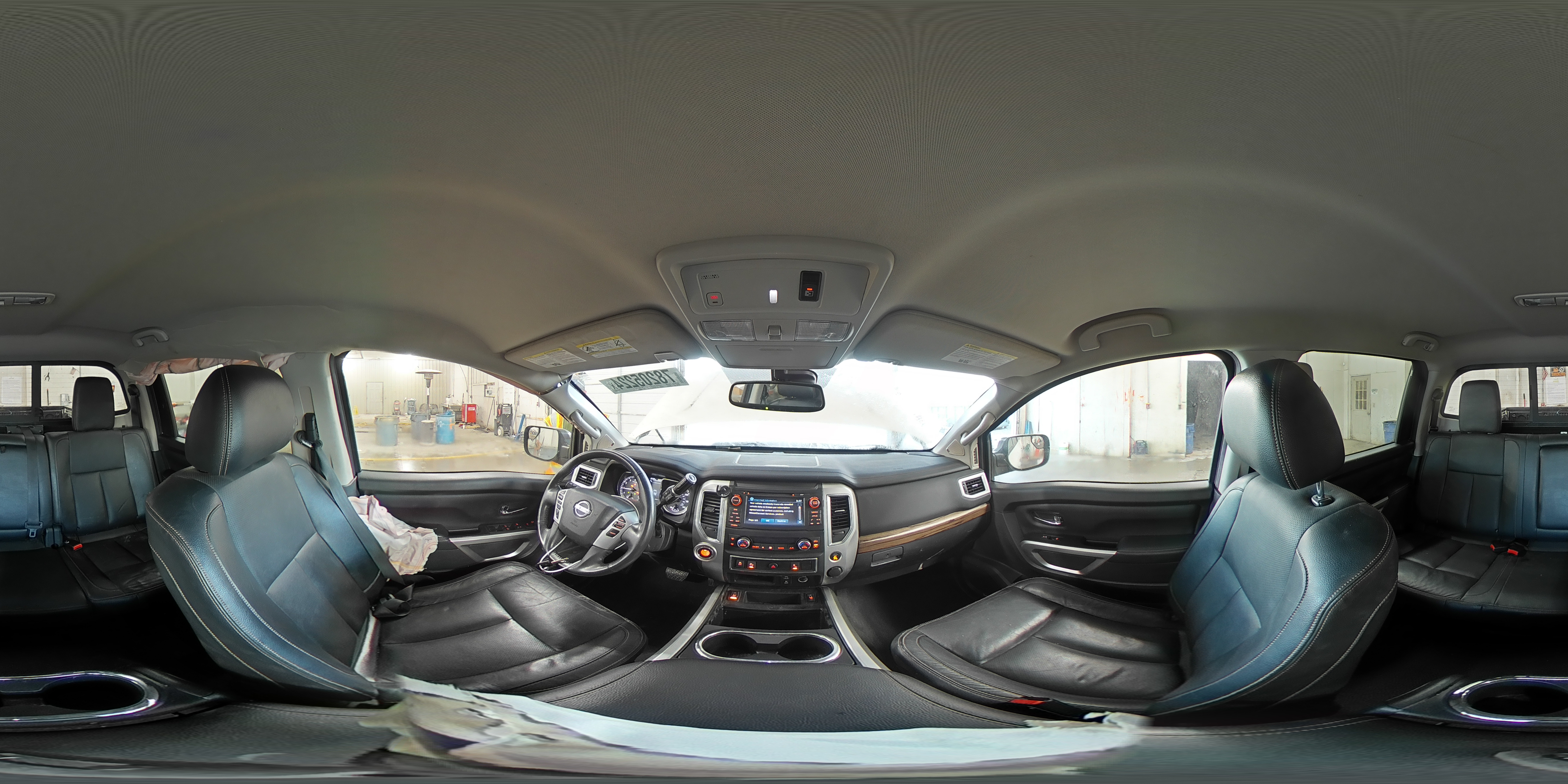 2017 Nissan Titan - Image 15