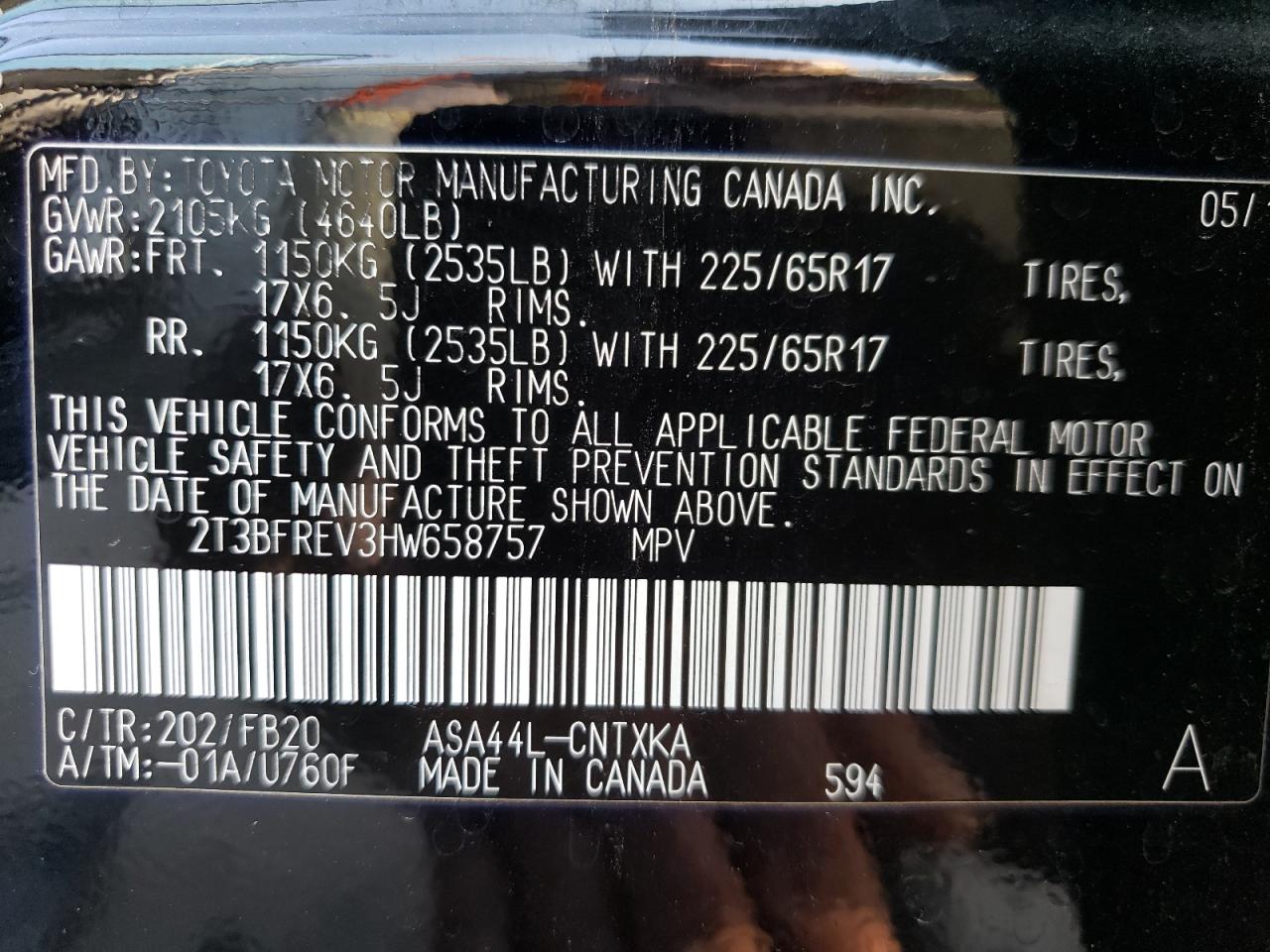 2T3BFREV3HW658757 2017 Toyota Rav4 Le