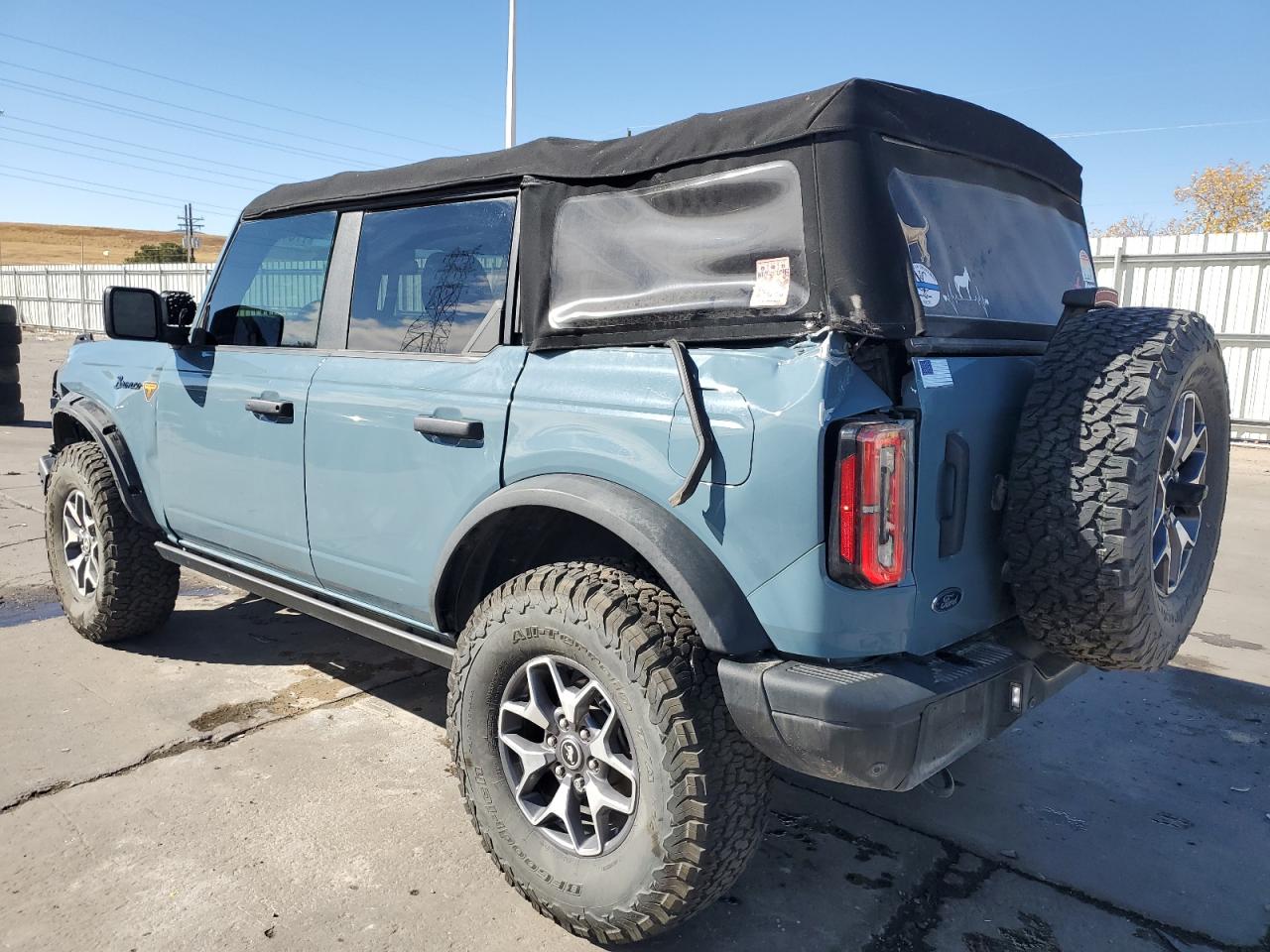 2021 Ford Bronco - Image 2