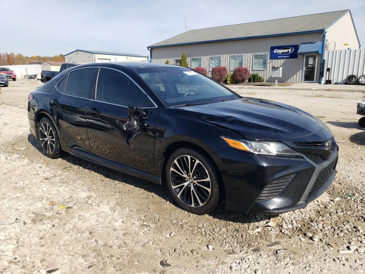 2018 Toyota Camry - Image 4