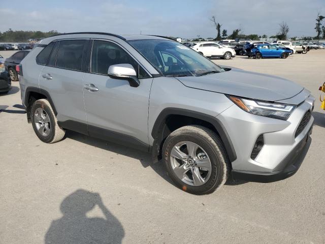  TOYOTA RAV4 2024 Srebrny