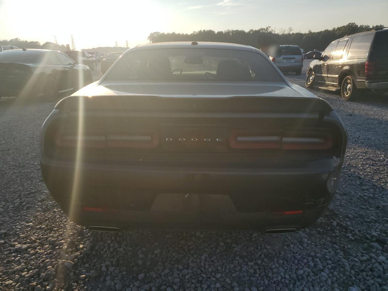 2019 Dodge Challenger Sxt VIN: 2C3CDZAG4KH632388 Lot: 77783454