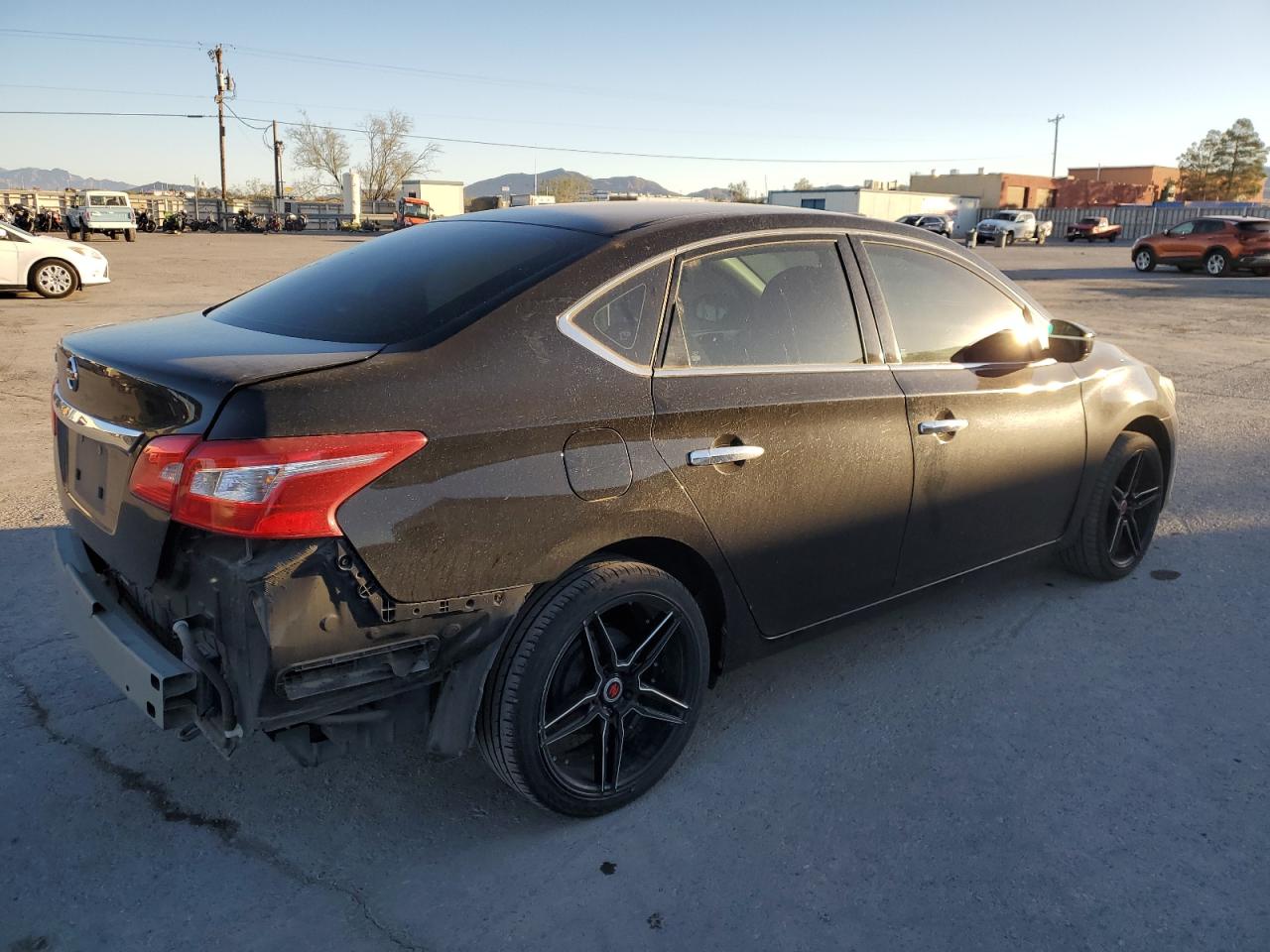 2018 Nissan Sentra - Image 3