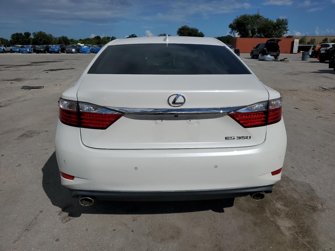 JTHBK1GG8F2207923 2015 Lexus Es 350