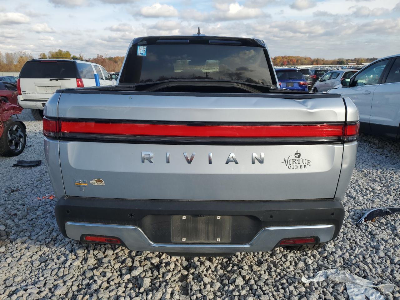 2023 Rivian R1T Adventure VIN: 7FCTGAAA2PN017170 Lot: 77473014