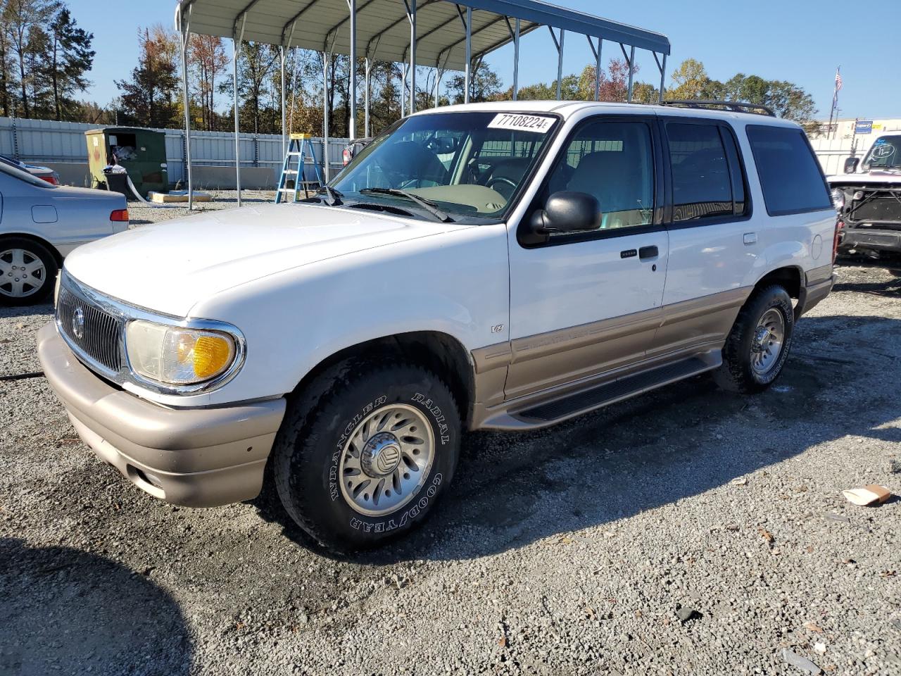 2000 Mercury Mountaineer - Image 1