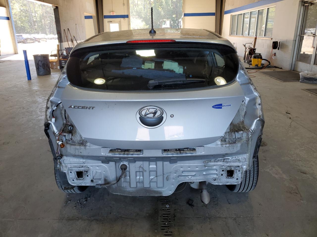 KMHCU5AE3DU076704 2013 Hyundai Accent Gls