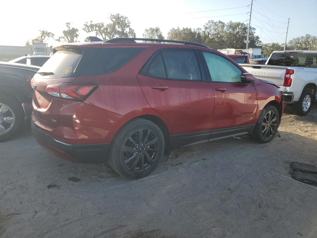 2022 Chevrolet Equinox - Image 3