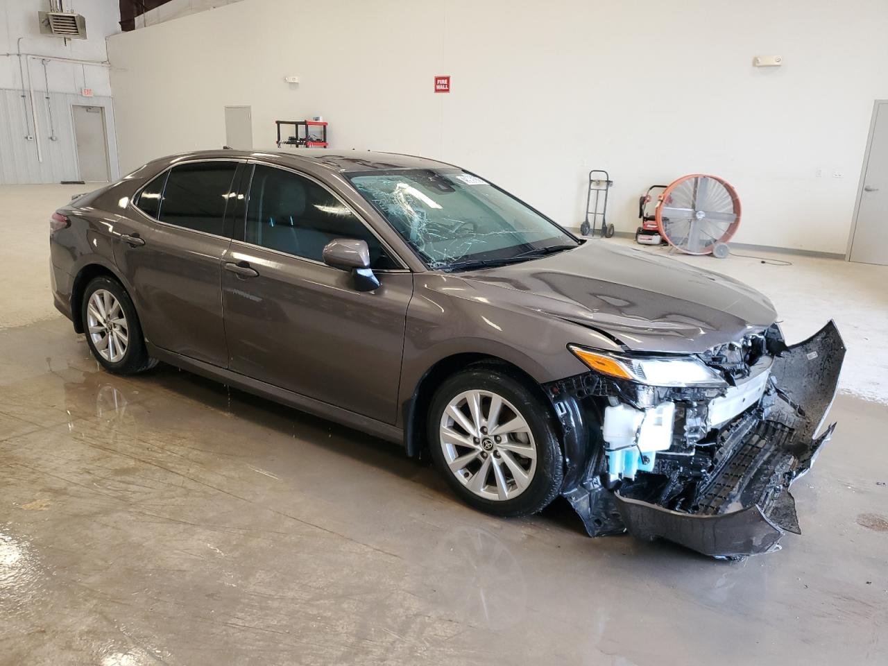 2023 Toyota Camry - Image 4