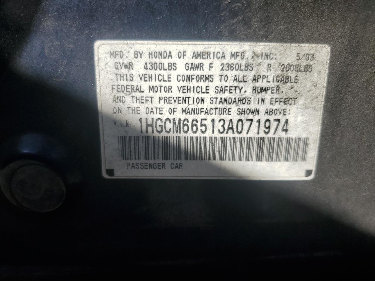 2003 Honda Accord - Image 12