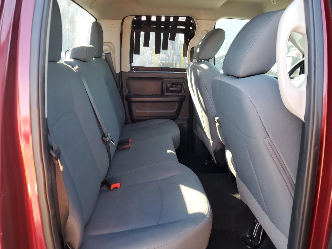 2018 RAM 1500 - Image 10