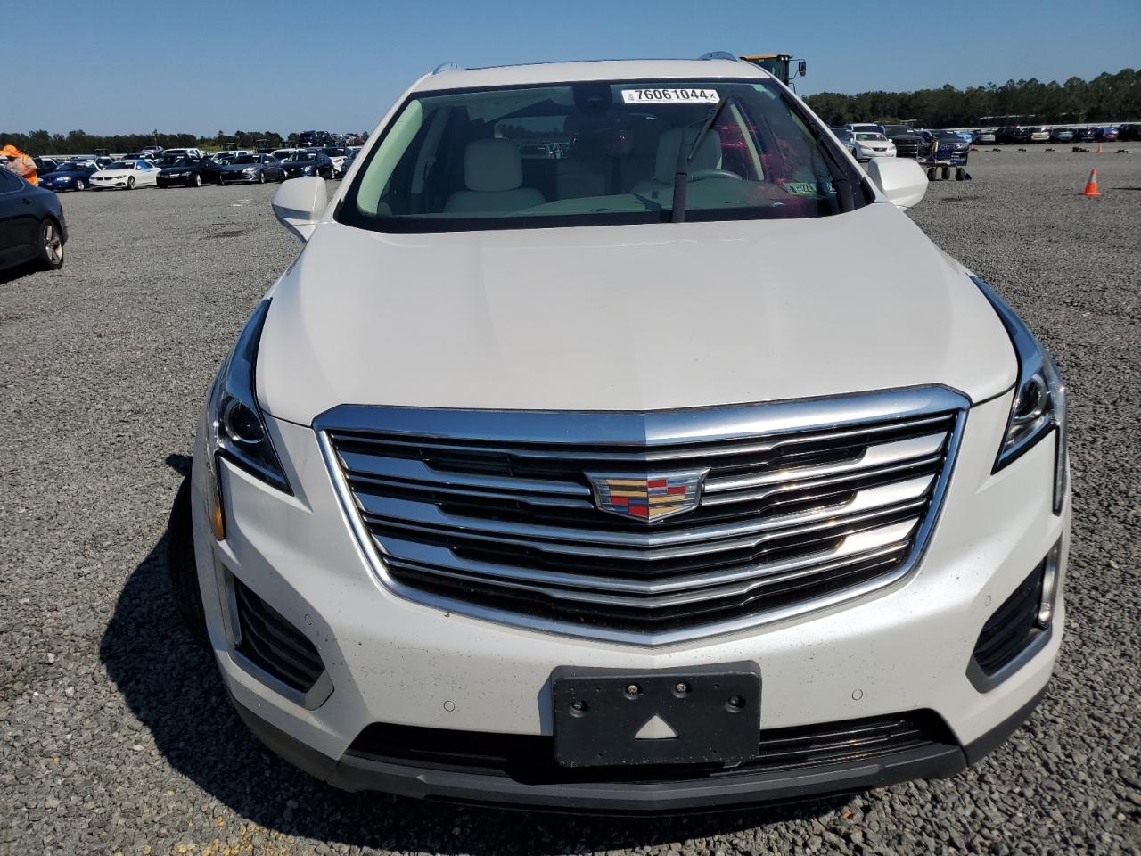 2017 Cadillac XT5 - Image 5