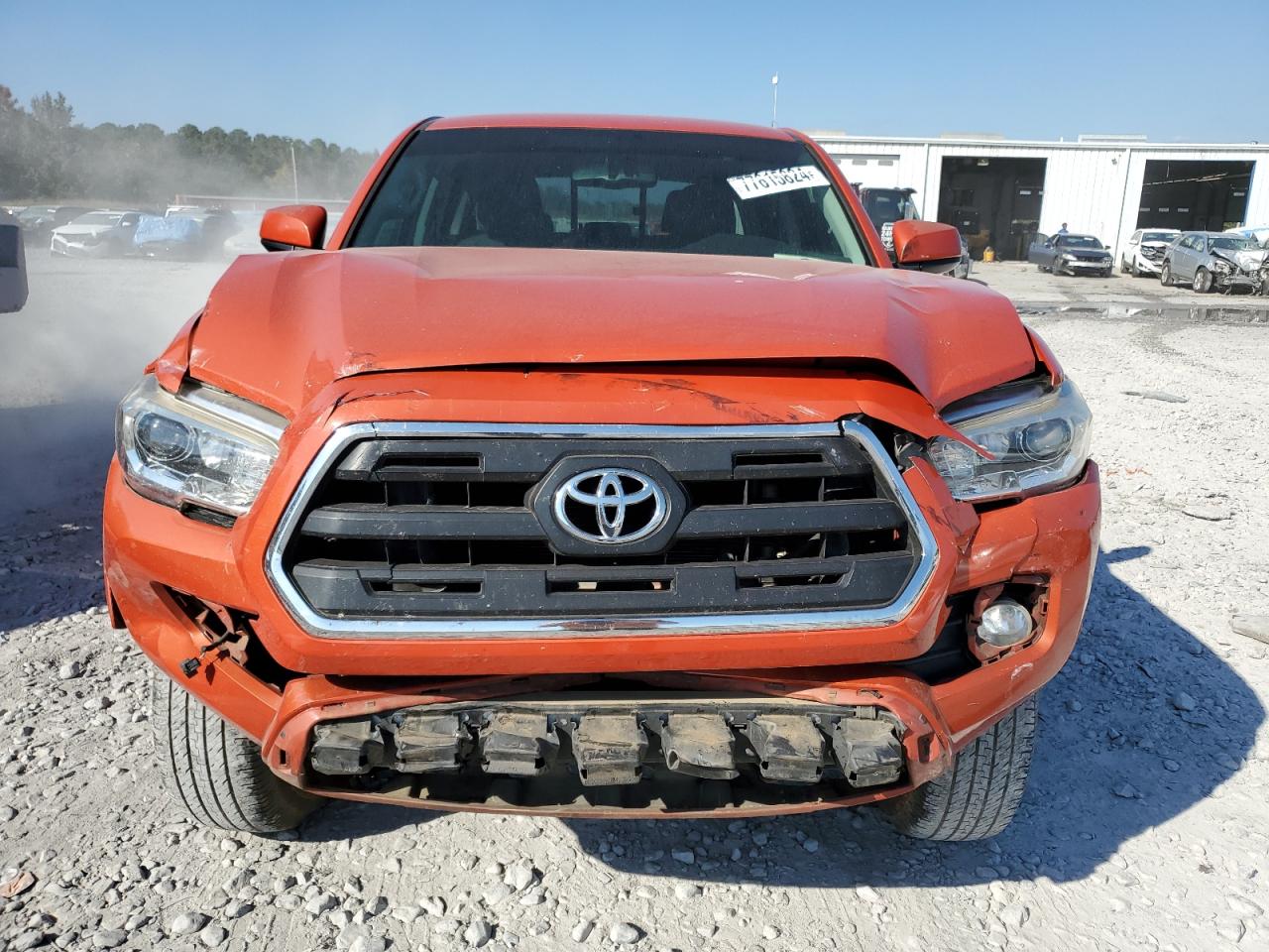 VIN 5TFAZ5CN9HX045231 2017 TOYOTA TACOMA no.5